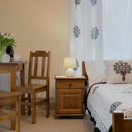 Δωμάτια σε οικογενειακή κατοικία Kasia *